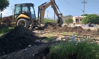 Los trabajos realizados por la Essmar implicaron excavación con maquinaria pesada.