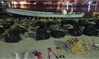  En el interior de la motonave se encontró la droga que fue llevado al muelle de la Estación de Guardacostas de Cartagena, en donde se inició la inspección detallada.