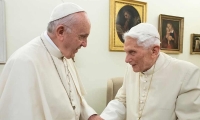 Papa Francisco y Benedicto XVI