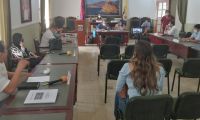 En tercer debate. 