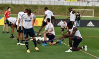 Jugadores de la Selección Colombia durante el entrenamiento.