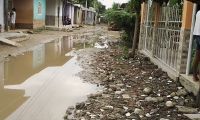 Así están las calles de varios barrios de Riofrío. 