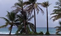 Fuertes brisas y lluvias en San Andrés