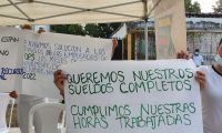 Siguen sin cobrar los trabajadores. 