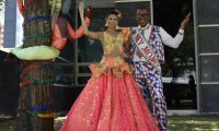 Reina del Carnaval 2022, Valeria Charris Salcedo, y el Rey Momo, Kevin Torres.