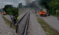 El vehículo fue incinerado en la vía Sevilla - Orihueca. 