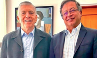 César Gaviria y Gustavo Petro.