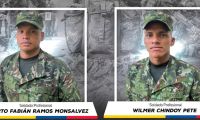 Gilberto Fabián Ramos y Wilmer Chindoi Pete, los soldados que murieron.