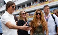 Tom Cruise  y Shakira en la formula 1