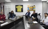 Reunión entre directivos de la FCF y la FIFA.