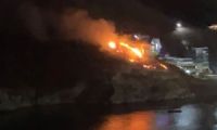 Incendio en el cerro del corregimiento de Taganga.