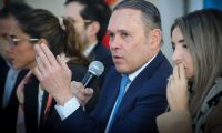 Presidente del Senado, Efraín Cepeda.