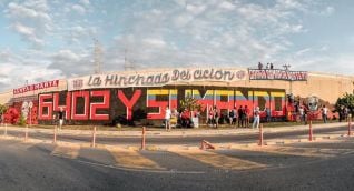 Mural pintado por hinchadas del Fútbol
