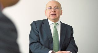 Eduardo Montealegre.