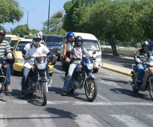 La restricción será desde las 4:00 de la tarde de este jueves hasta las 4:00 de la mañana del viernes.