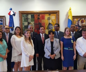 Omar García, presidente ejecutivo de Cotelco Magdalena, entre los asistentes representado al departamento. 