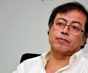Gustavo Petro, exalcalde de Bogotá, se pronunció en Twitter por la captura de Carlos Caicedo.