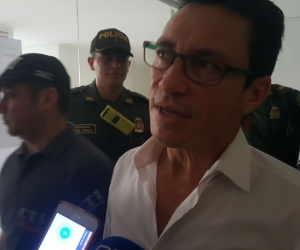 Carlos Caicedo, en su llegada al edificio Galaxia, para continuar la audiencia.