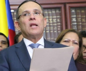 Efraín Cepeda, presidente del Senado.