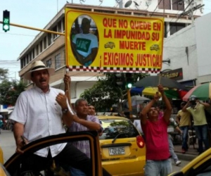 Taxista exigen más seguridad para el gremio.