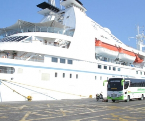 Crucero Star Pride durante su arribo a Santa Marta.