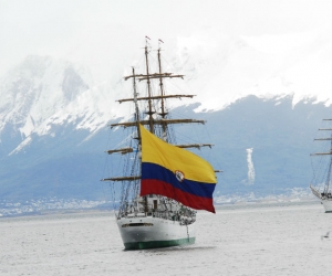 El buque Gloria ha recorrido lo equivalente a 38 vueltas al mundo.