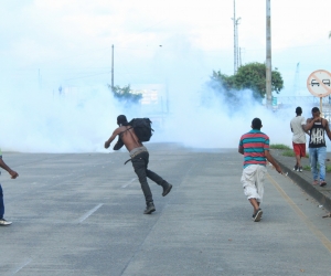 La protesta se salió de control desde el viernes. 