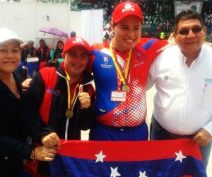 Deportistas del departamento participando en Olimpiadas Fides.
