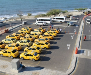 Según el gremio de taxistas, las tarifas del taxímetro deben ser equilibradas con las vigentes.