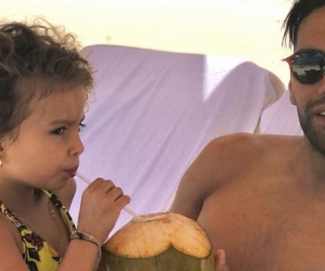 El futbolista Falcao García junto a su hija mayor, Dominique.  