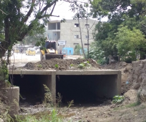 Sigue la polémica por los trabajos de canalización de la Quebrada Tamacá. 