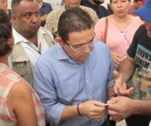 Alcalde Martínez visitó las oficinas de Veolia.