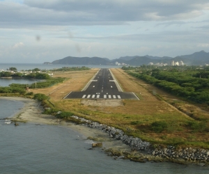 Pista del aeropuerto Simón Bolívar