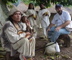 El Defensor del Pueblo, Carlos Alfonso Negret Mosquera, lideró una misión que llegó hasta el asentamiento indígena de Pueblo Nuevo.