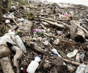  En Colombia, se consumen 24 kilos de plástico por persona al año.