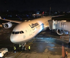 El avión de Lufthansa se desvió de su ruta original por el mal tiempo en Bogotá. 