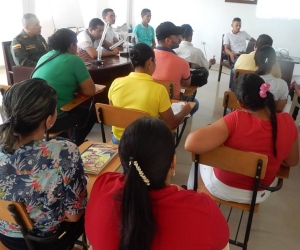  En la asamblea se trataron diferentes problemáticas que aquejan a la población.