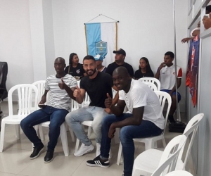 Los jugadores Aníbal Mosquera, John Montaño y César Giraldo asistieron al homenaje en el Concejo.