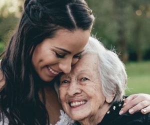 Mariana Pajón y su abuela.