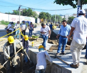 Obras del colector de la carrera 19 entre Avenida del Río y Avenida del Ferrocarril.