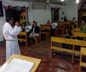 En la parroquia de Minca realizaron misa para celebrar el cumpleaños de Alít David.