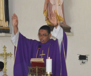 Jorge Peña, párroco de la igleisa Santa Ana.  