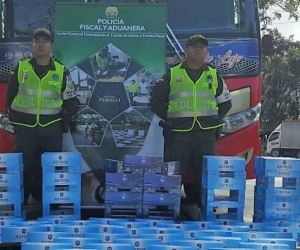 CIGARRILLOS, CONFECCIONES, CALZADOS Y QUÍMICOS SON LAS MERCANCÍAS CON MAYOR DECOMISO.