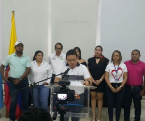 El anuncio del aumento de la recompensa lo hizo el alcalde Martínez.