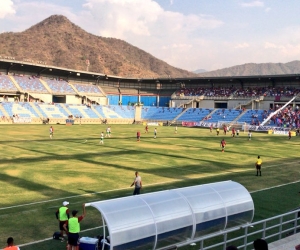 Panorámica del nuevo estadio Sierra Nevada, ubicado en el sector de Bureche.
