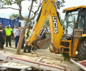 La demolición fue liderada por la Alcaldía Distrital.