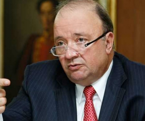 El ministro de Defensa, Luis Carlos Villegas.