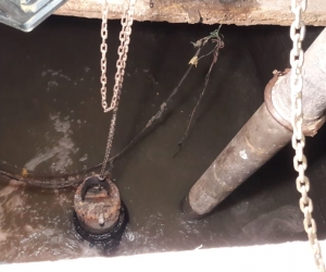 Técnicos de Veolia trabajaron para recuperar la infraestructura taponada en El Rodadero