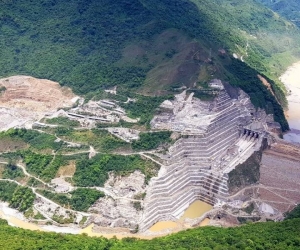 La represa de Hidroituango está en serio riesgo de colapsar por cuenta de filtraciones.