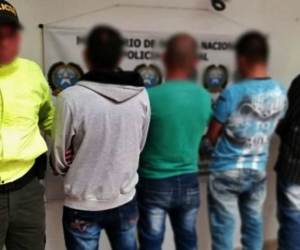 A los cuatro capturados les dictaron medida de aseguramiento.
